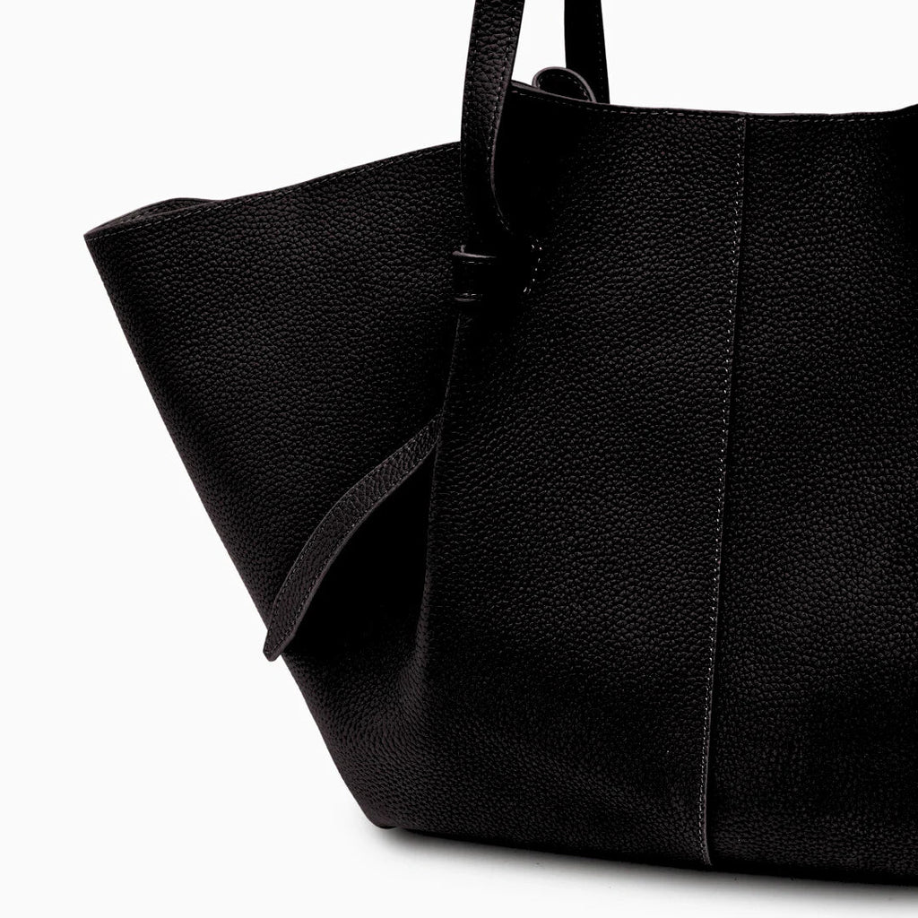 Vioraia Selene Carryall Tote Bag