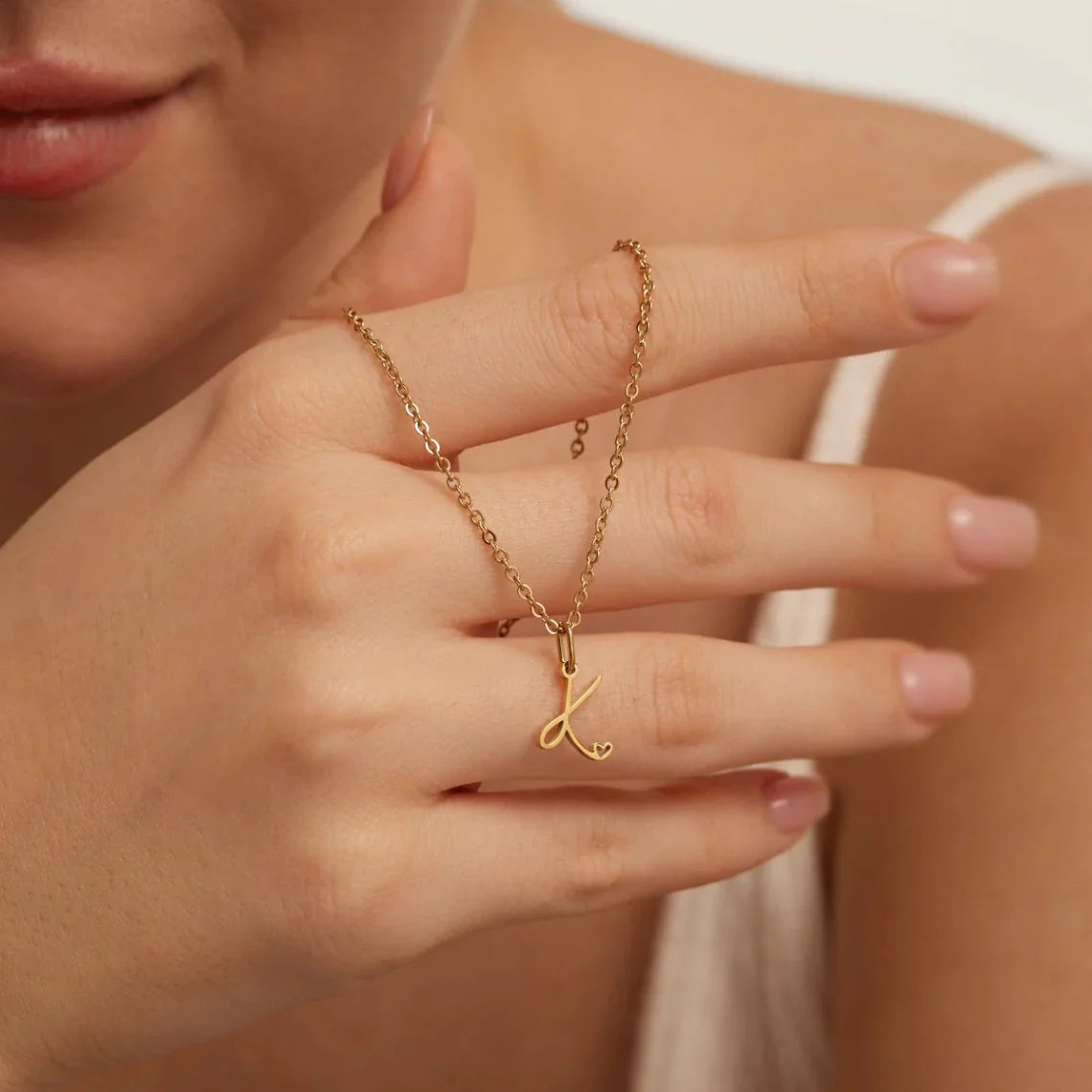 Vioraia Gold Letter Heart Necklace