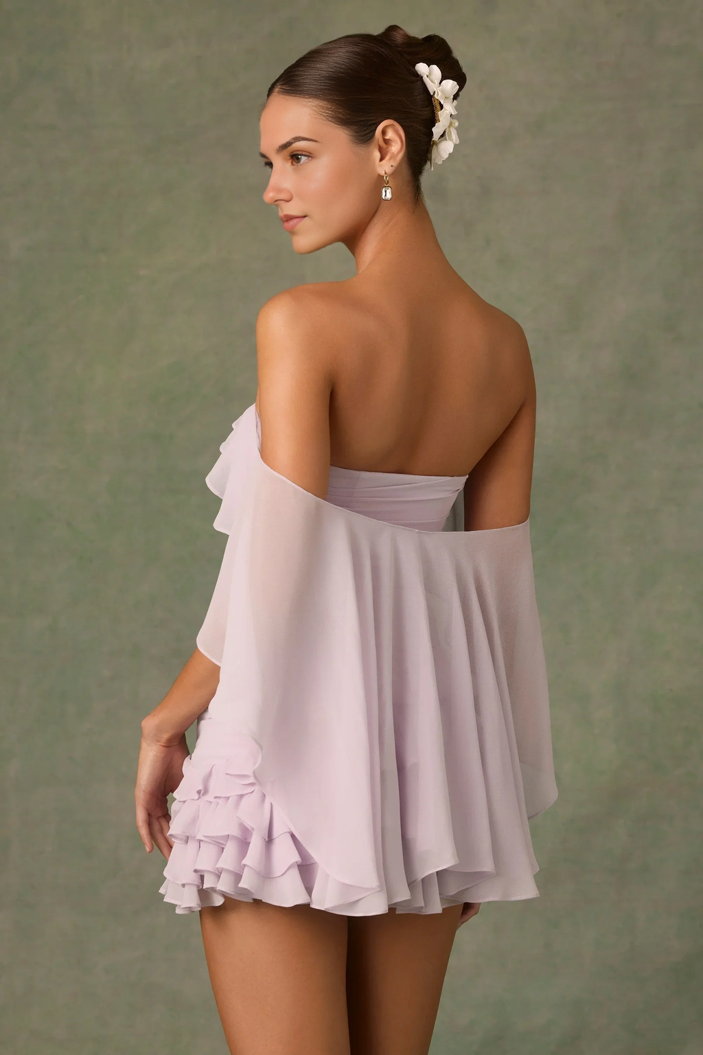 Off-Shoulder Ruffled Mini Dress in Lilac – Flirty & Feminine