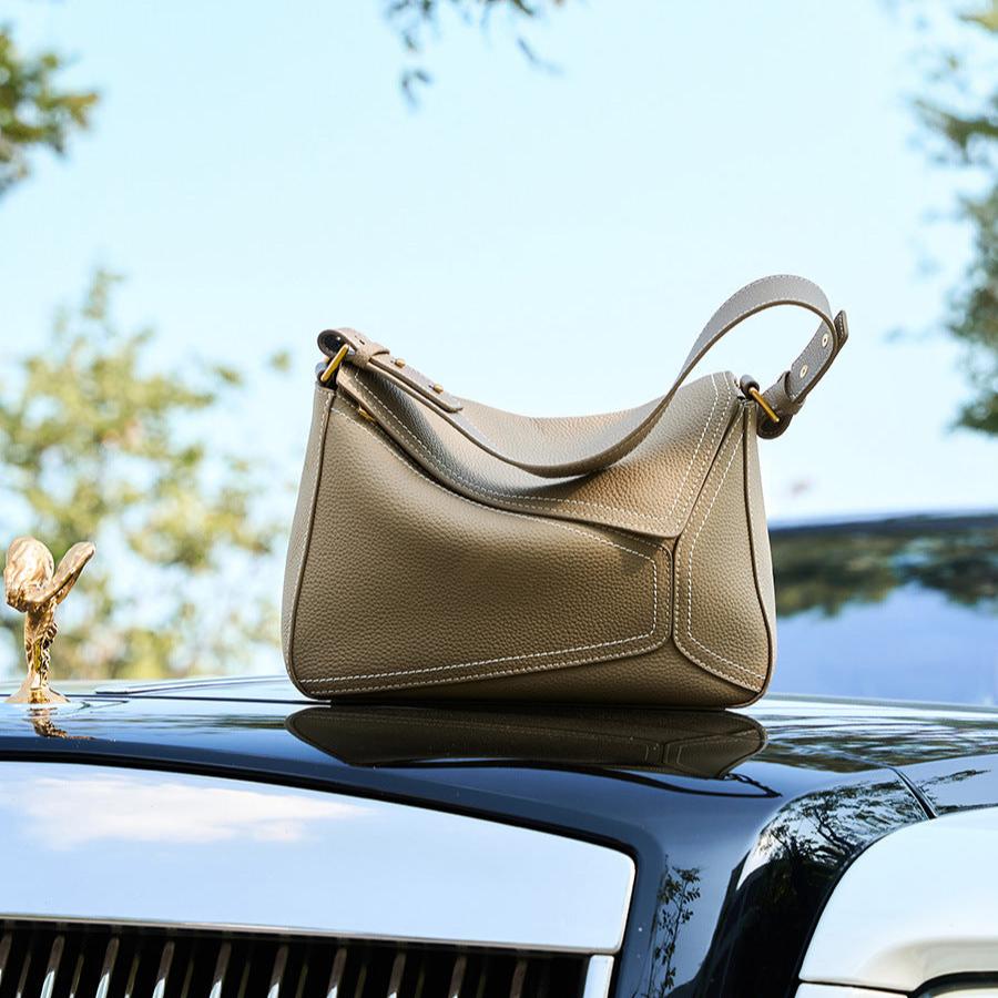 Vioraia Susanne Shoulder Bag
