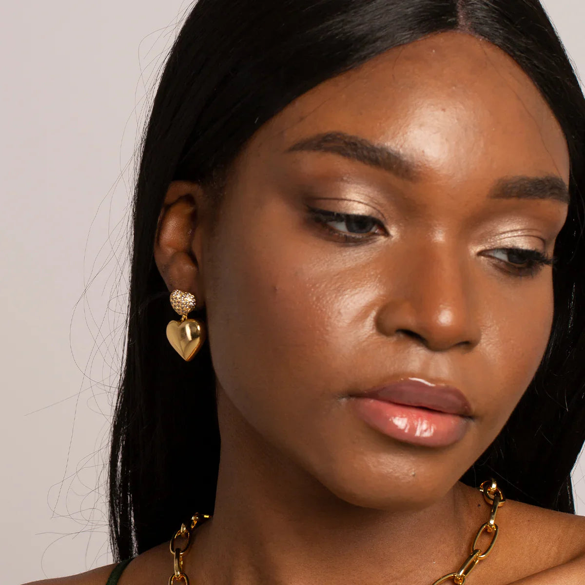 Vioraia Saint Heart Pendant Earrings