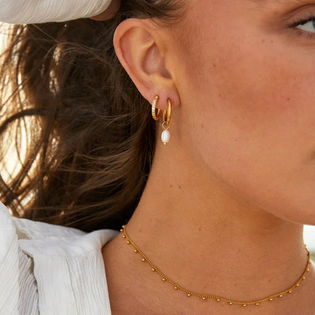 Vioraia Eternity Hoop Earrings