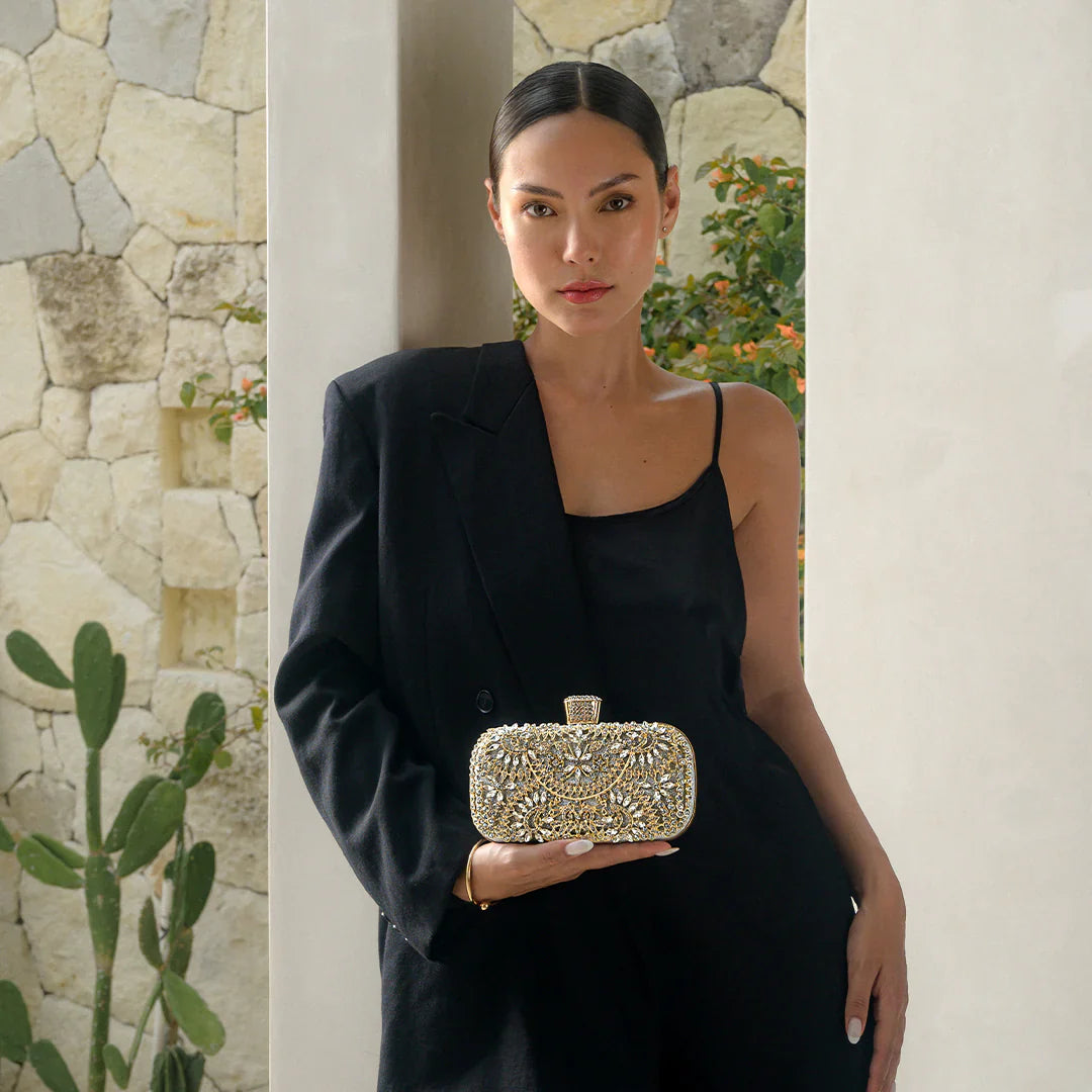 Vioraia Luxurious Flower Clutch Bag