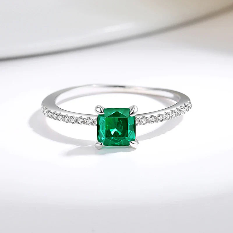 Vioraia Princess Square Ring