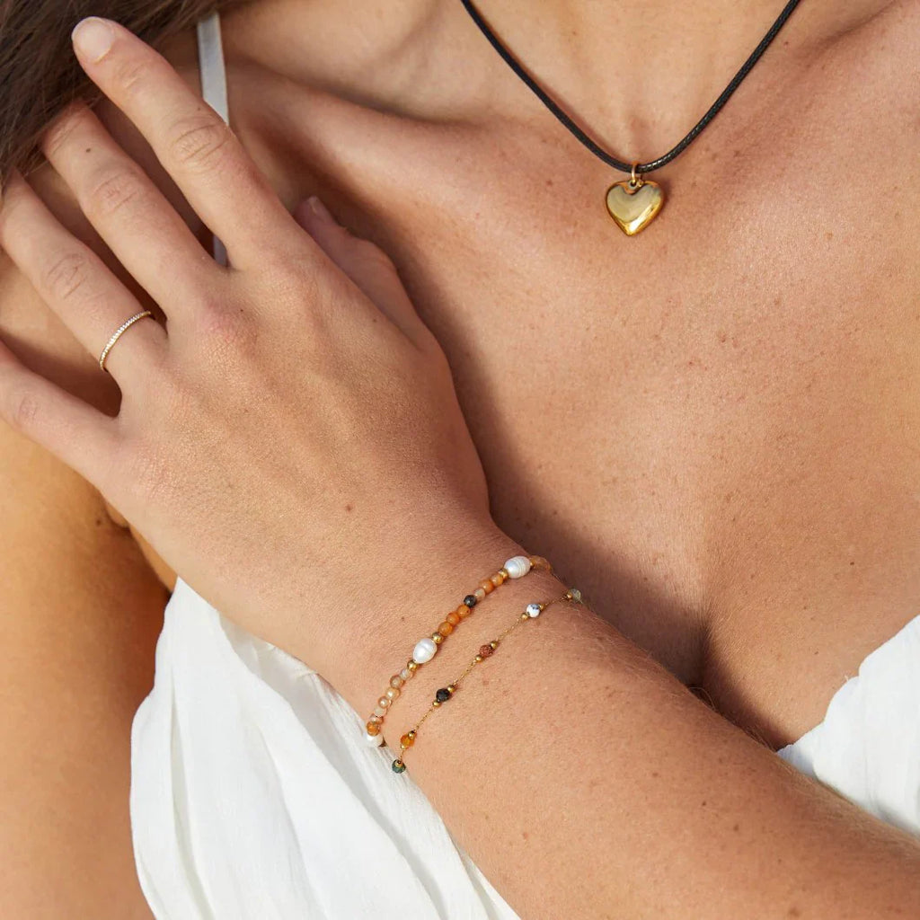 Vioraia Esme Heart Necklace