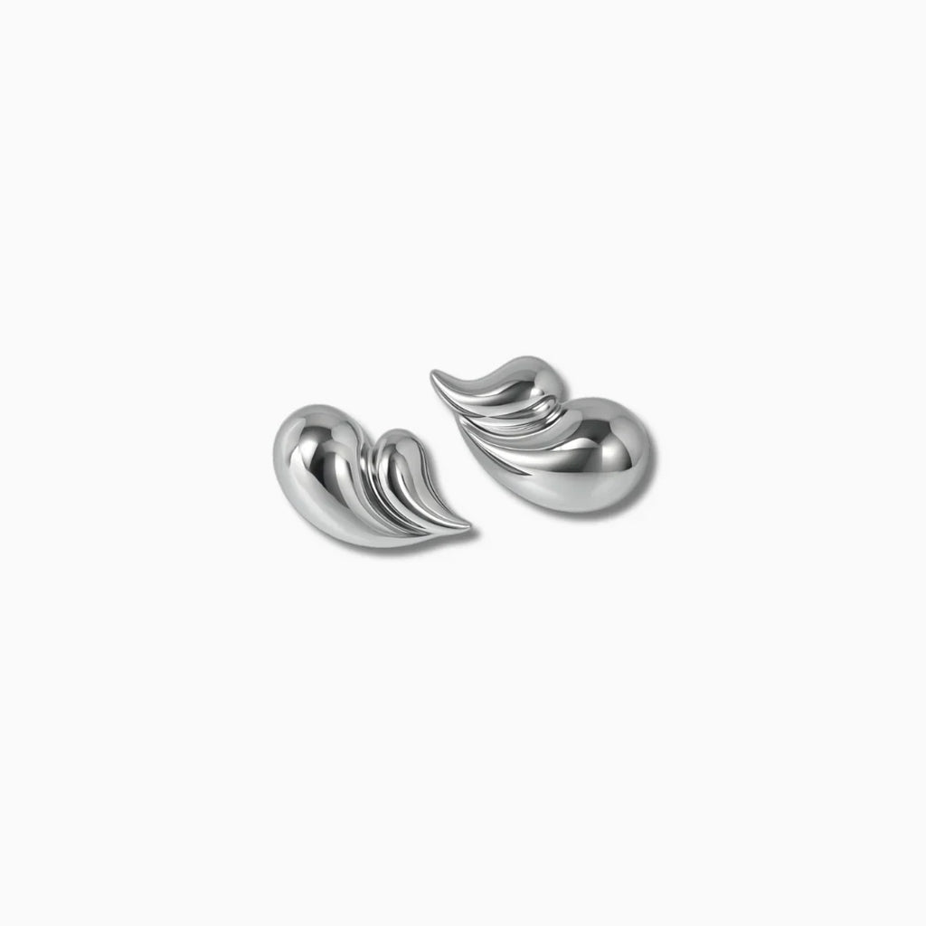Vioraia Selena Lustrous Flow Earrings