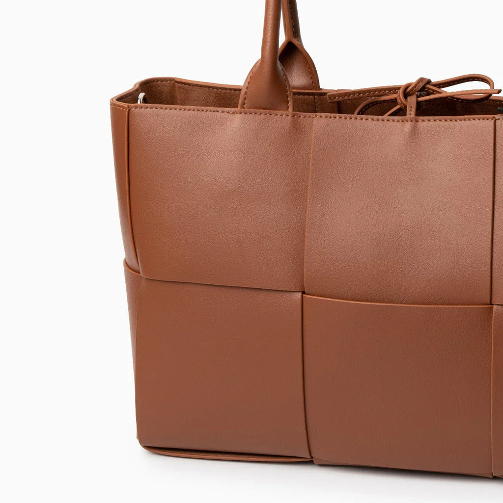 Vioraia (CS) Karine Medium Tote Bag