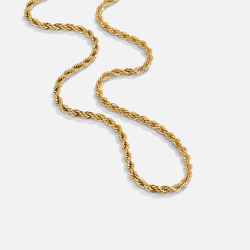 Vioraia Free Calla Gold Twisted Chain Necklace