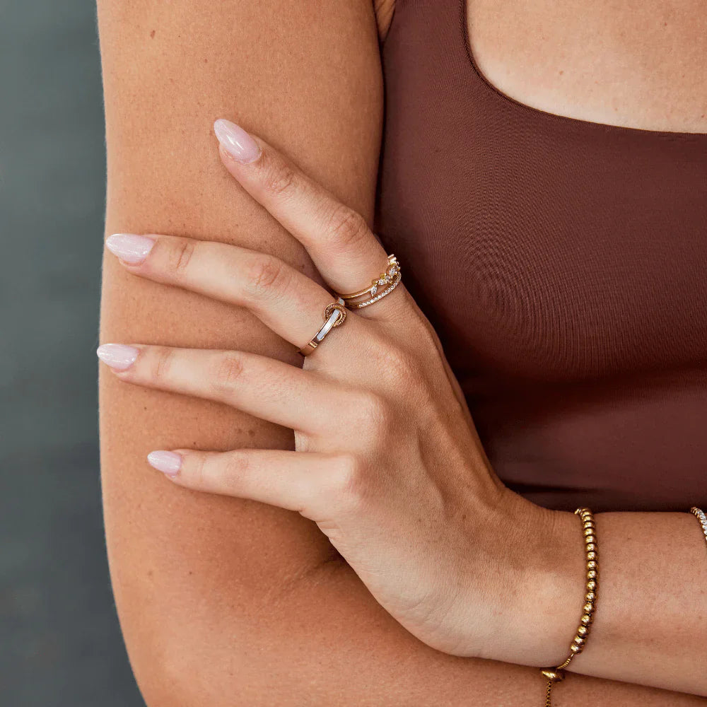 Vioraia Rose Gold Infinity Ring