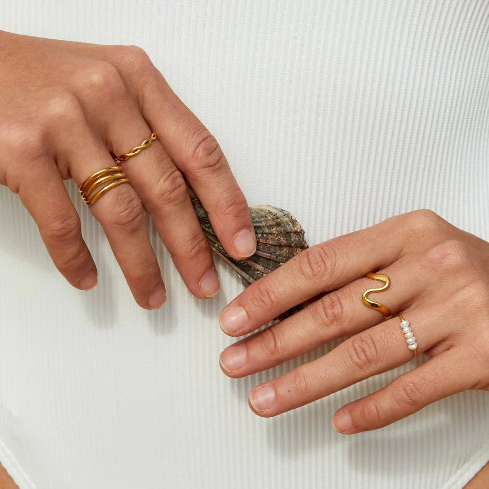Vioraia Classic Freshwater Pearl Ring