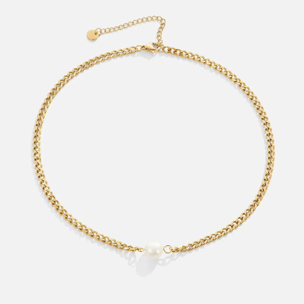 Vioraia Victoria Pearl Necklace