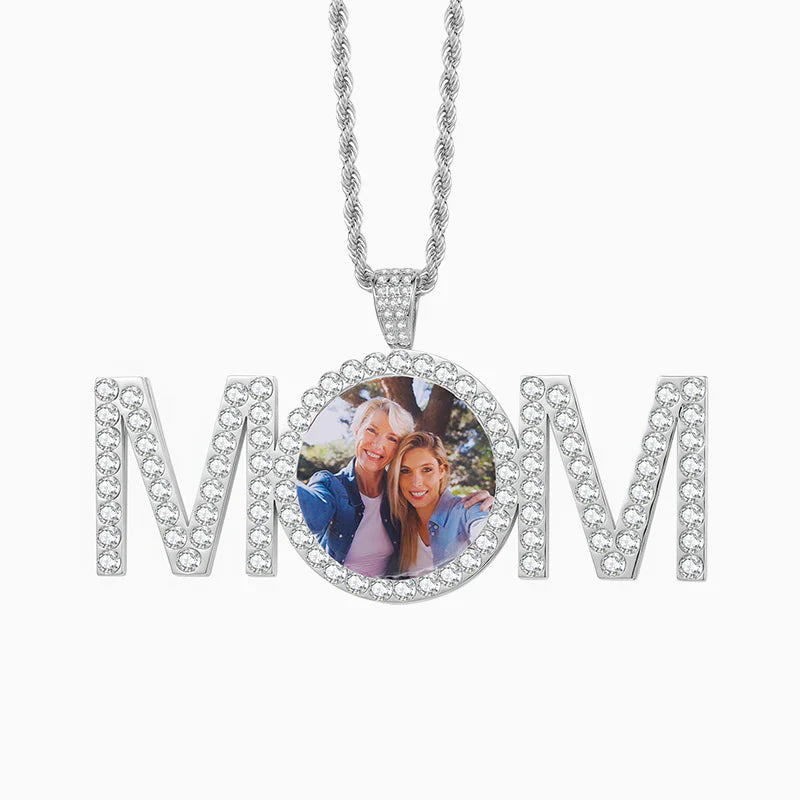 Vioraia Sparkling Mom Photo Necklace