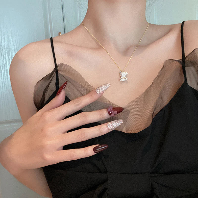 Vioraia Teddy Bear Necklace