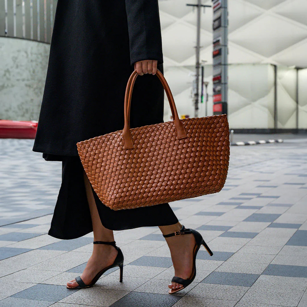 Vioraia Melanie Tote Bag