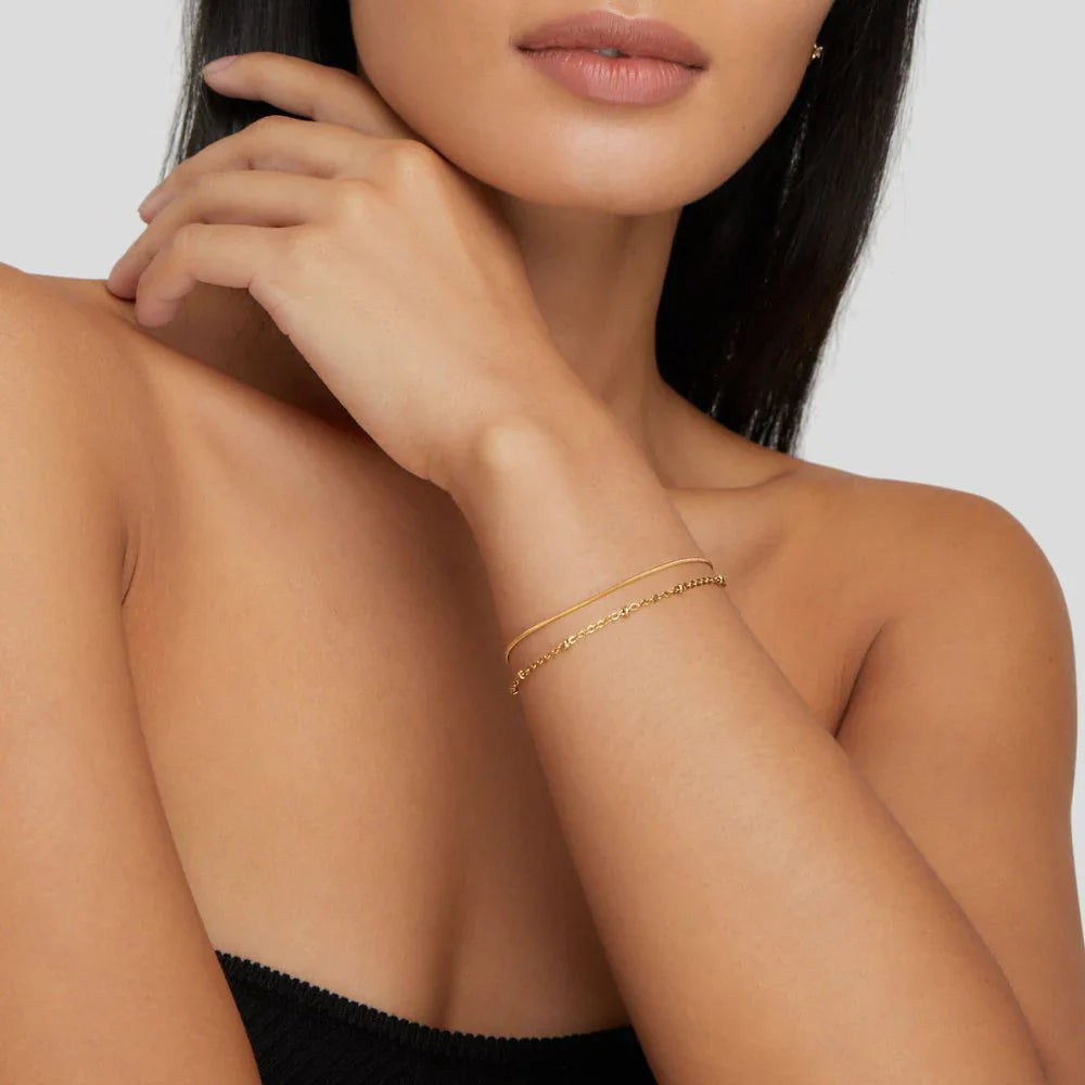 Vioraia Pia Gold Layered Bracelet
