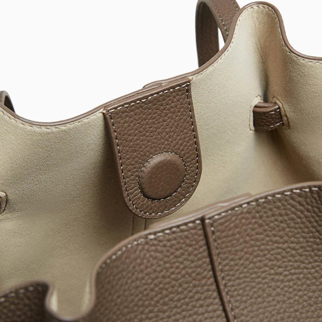 Vioraia Selene Carryall Tote Bag