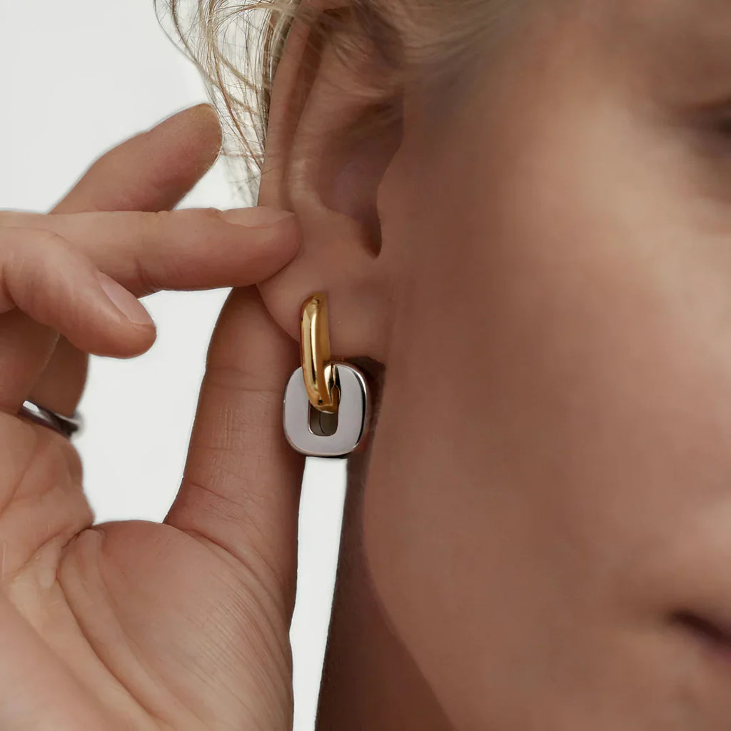 Vioraia Nova Link Earrings