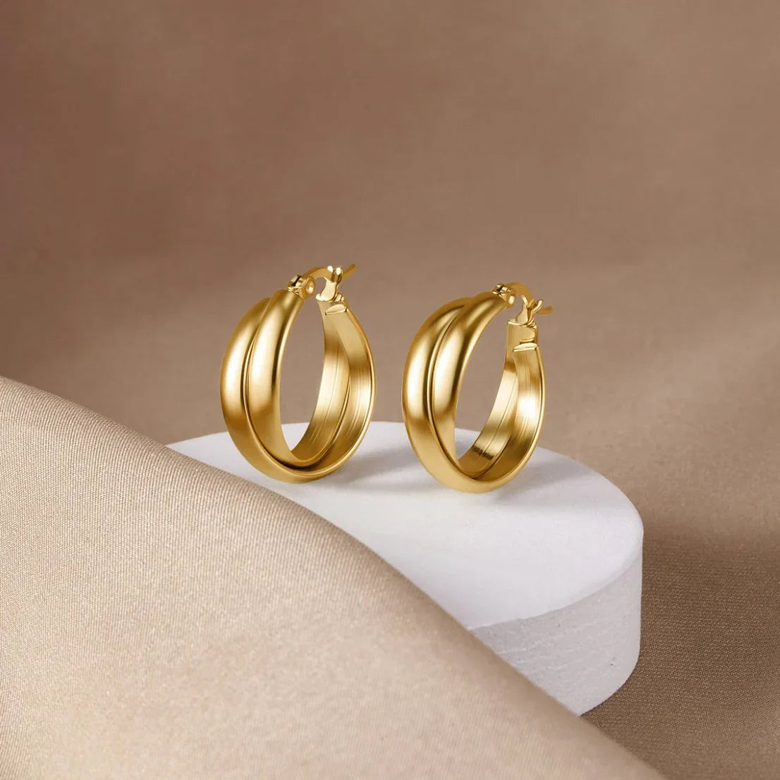 Vioraia Talia Gold Hoop Earrings