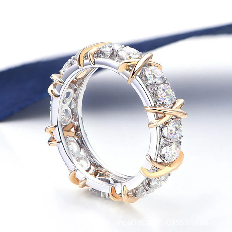Vioraia Voyage Ring