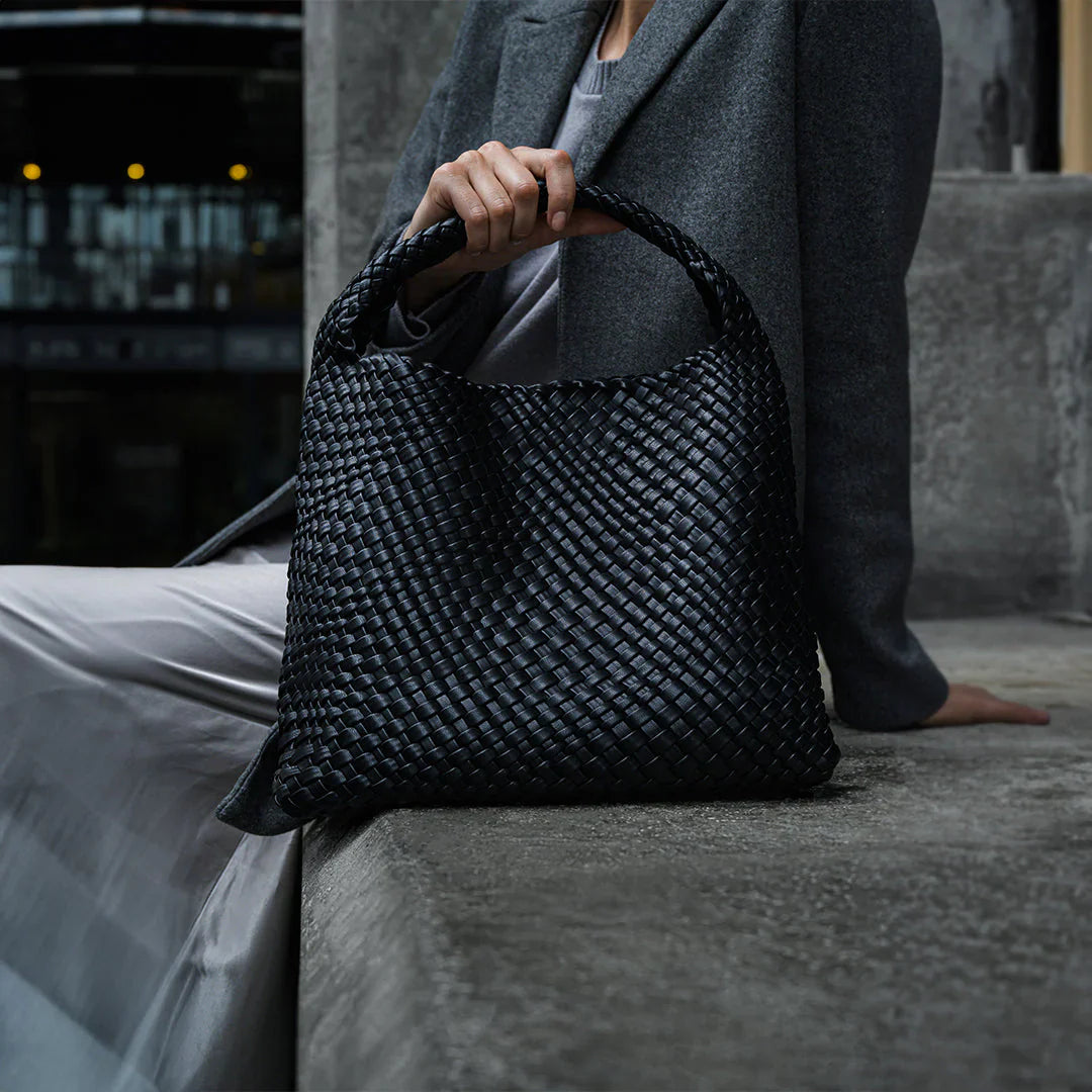 Vioraia Jocelyn Shoulder Bag