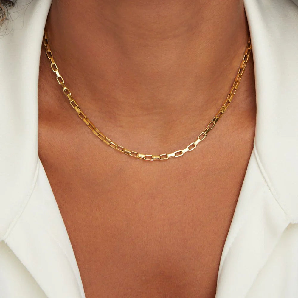 Vioraia Venna Gold Chain Necklace