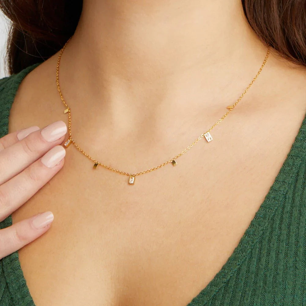 Vioraia Lena Rectangle Crystal Necklace