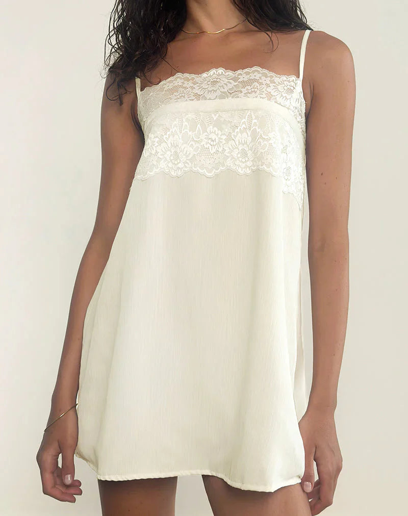 Juvia Babydoll Mini Dress in Chiffon Ivory
